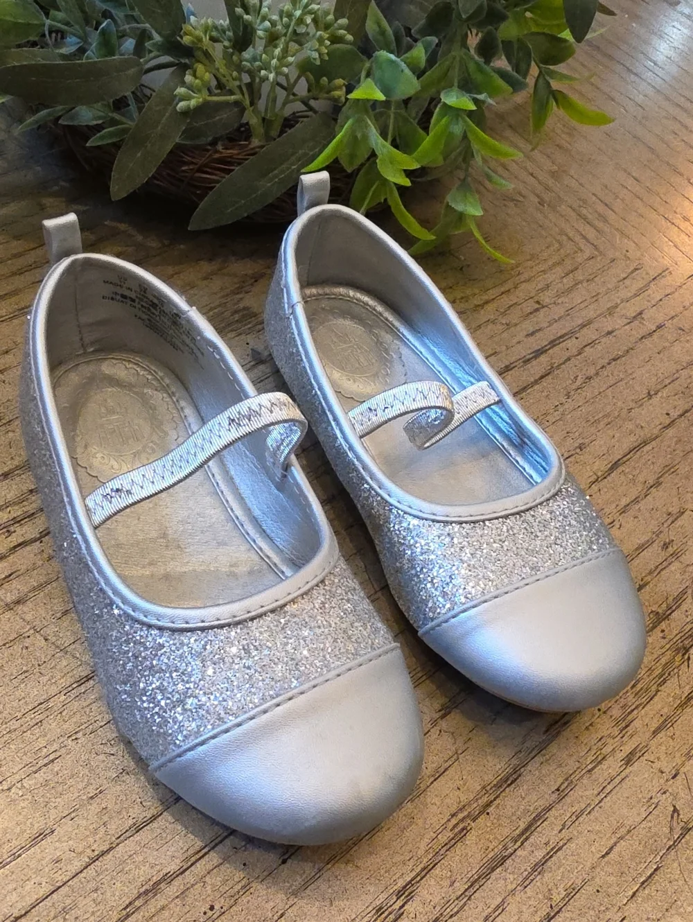 Disney Silver Glitter Mary Jane Flats Size 11 - Kids Shoes